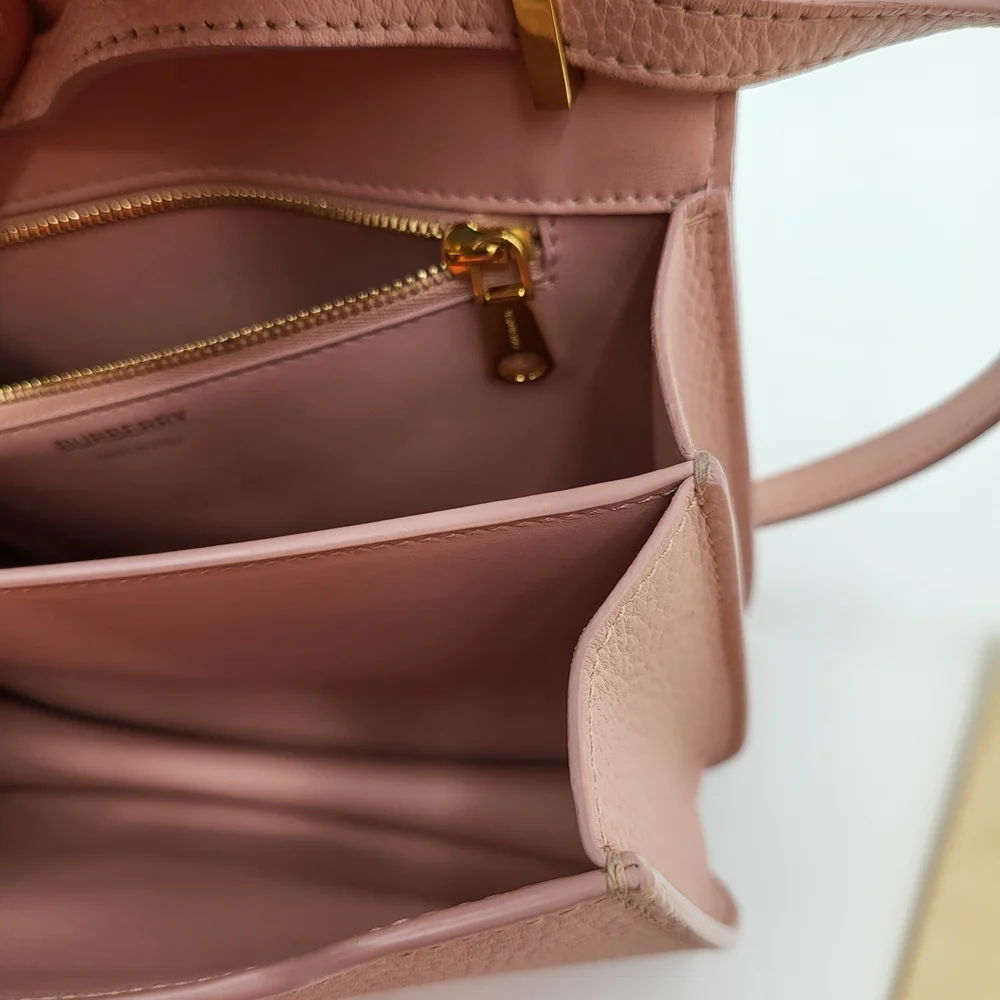 Burberry TB Logo-Plaque Calf Leather Shoulder Bag.. Authentic - Picture 15 of 16